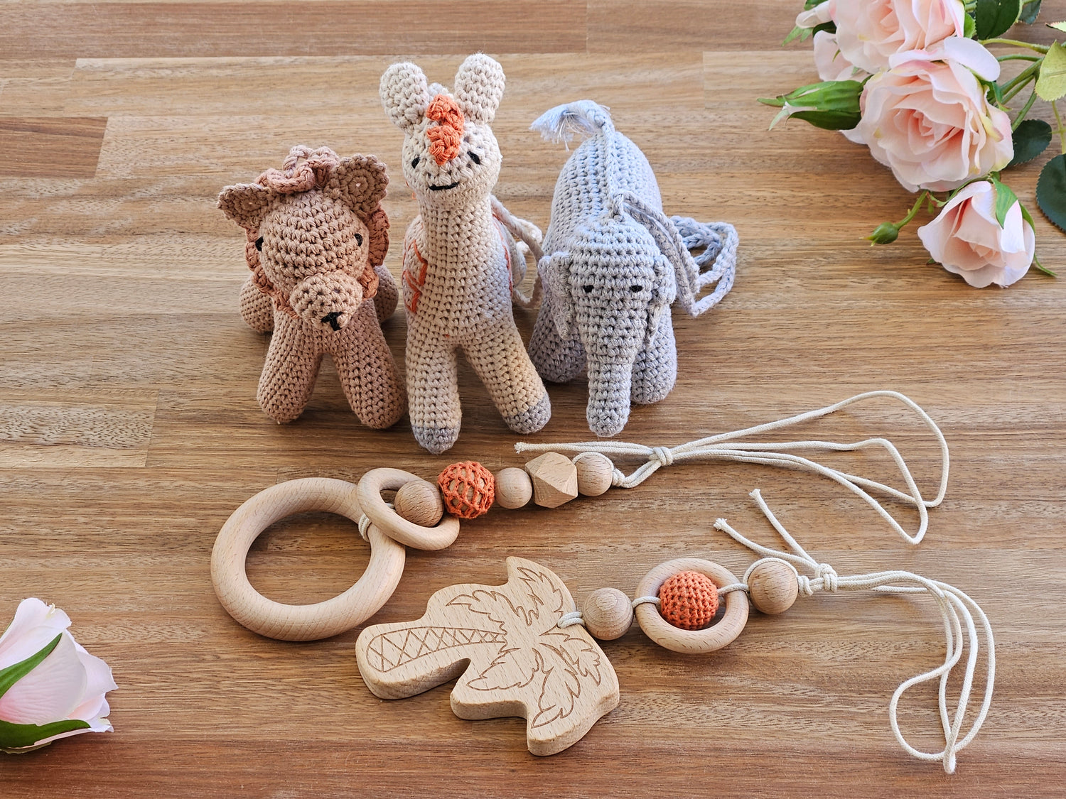 Safari themed baby gym hanging toys, Crochet beige giraffe, crochet brown lion, crochet grey elephant, 2 wooden hanging toys